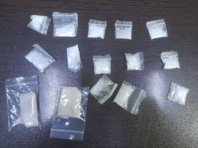 شیشه فروش محله در مخفیگاهش دستگیر شد  