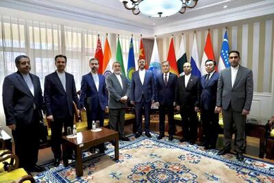 دیدار غریب آبادی با دبیرکل سازمان همکاری شانگهای