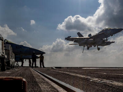 تکرار عملیات ونزوئلا در ایران امکان‌پذیر نیست - دیپلماسی ایرانی