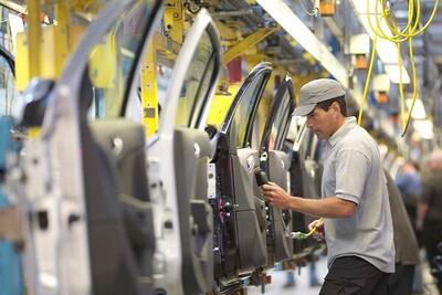 کاهش تولید خودرو در ۱۰ ماهه امسال