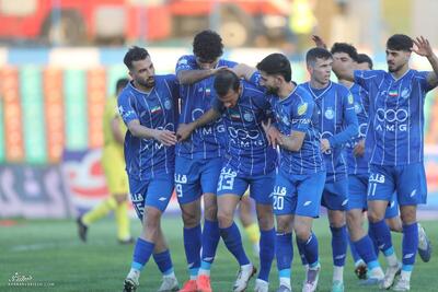 سکته ناقص در شهرقدس؛ نازون منجی آبی‌ها شد