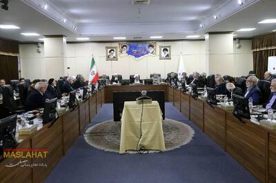 تصاویر مجمع تشخیص مصلحت با احمدی نژاد و بدون جلیلی