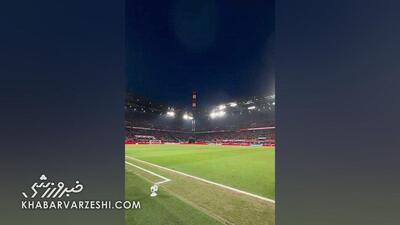 ویدیو| اتفاق باورنکردنی در فوتبال آلمان؛ حمایت ۵۰ هزار نفره از تیم زیر ۱۹ سال! - پارس فوتبال