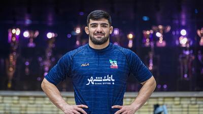 محمدمبین عظیمی به فینال رسید - پارس فوتبال