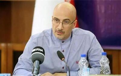 یک روزنامه‌نگار: در صداوسیما روزانه ۹۶ میلیارد تومان از پول مردم خرج می‌شود.