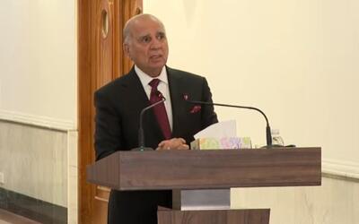 وزیر خارجه عراق: از مذاکرات ایران و آمریکا در عمان حمایت می‌کنیم