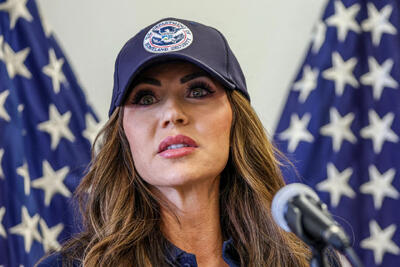 نظرسنجی: 58 درصد آمریکایی‌ها می‌گویند وزیر امنیت داخلی باید پس از تیراندازی‌های مرگ‌بار مینیاپولیس برکنار شود