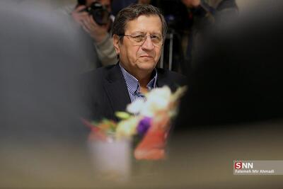 همتی: اولویت اصلی بانک مرکزی مهار تورم است