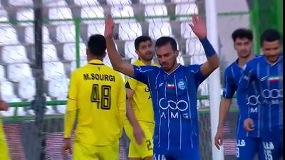 گل اول استقلال به شمس آذر (ابوالفضل جلالی)