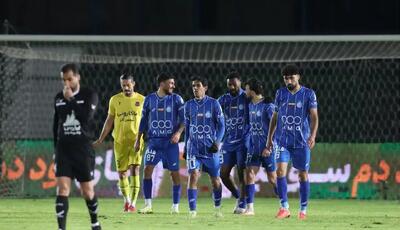  رشیدی: خودخواهی نگذاشت استقلال، شمس‌آذر را ۶ تایی کند