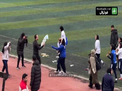  مراسم خداحافظی سارا قمی، ستاره فوتبال بانوان از مستطیل سبز