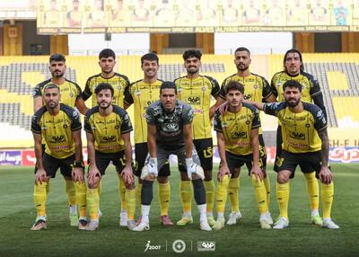  محرم ترکیب سپاهان برای دیدار با خیبر را اعلام کرد