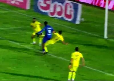  ادعای شمس‌آذر: گل مردود استقلال را VAR ندید