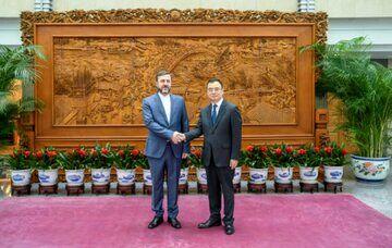  حمایت چین از ایران، در آستانه مذاکرات مسقط