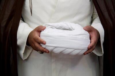  دبیر ستاد امر به معروف قم خطاب به آیات محقق داماد و بیات زنجانی: پر رو نشوید!