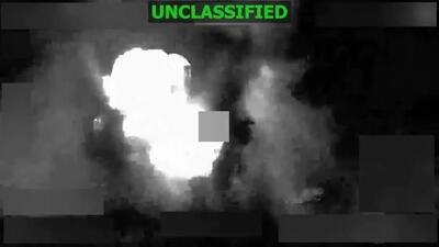  ببینید| حمله ارتش آمریکا به یک شناور در اقیانوس آرام