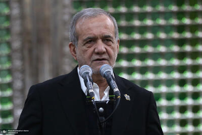  سخنرانی دکتر پزشکیان در مراسم تجدید میثاق رئیس جمهور و هیئت دولت ۱۱ بهمن ۱۴۰۴