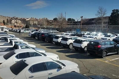  بازار خودرو در چهارراه بحران