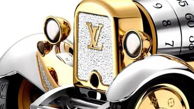  ماشینی که روی میز پارک می شود و از لامبورگینی گرانتر است/عکس