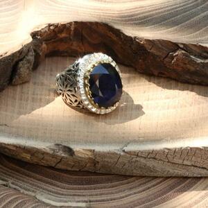  یاقوت سیاه؛ خواص فیزیکی و معنوی، کاربردها و نکات خرید