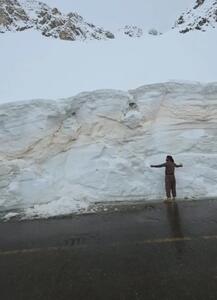  عکس: ارتفاع برف در این منطقه از کشور به ۶ متر رسید!