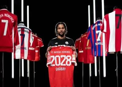  رسمی: قرارداد سرژ گنابری با بایرن تمدید شد