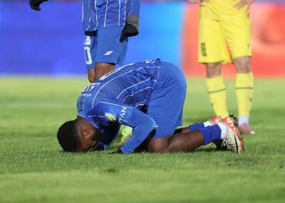  گل و راز و نیاز ناز‌ون با خدای خودش!