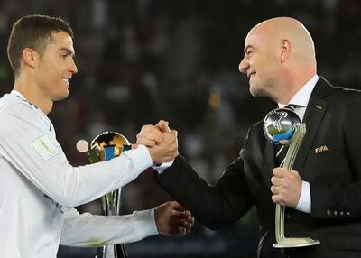  حمایت ویژه رئیس فیفا از کریستیانو رونالدو