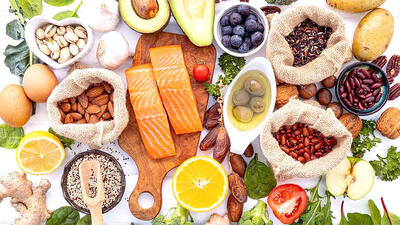  این ۱۰ خوراکی بهتر از زنجبیل به هضم غذا کمک می‌کنند