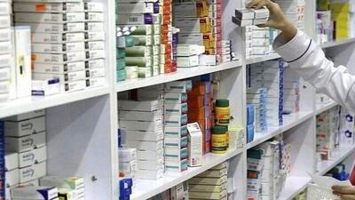  داروخانه‌ها زیر بار بدهی بیمه‌ها / قفسه‌های دارو در حال خالی‌شدن