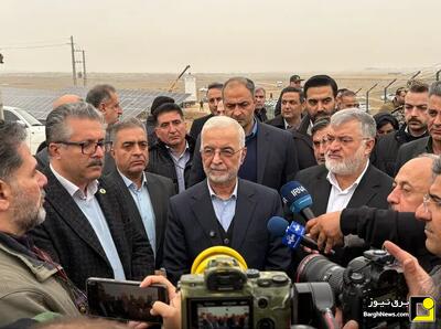  بازدید وزیر کشور از نیروگاه خورشیدی ۶۳ مگاواتی شمس‌آباد استان تهران