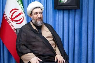  امام جمعه تبریز: سپاه پاسداران، ثمره مجاهدت نسل‌های مؤمن و پاسدار هویت انقلاب اسلامی است