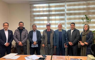  برگزاری نشست بررسی فرصت‌ها و چالش‌های هیات گلف استان تهران