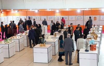  نمایش آثار منتخب دهمین دوسالانه ملی هنر‌های تجسمی کانون