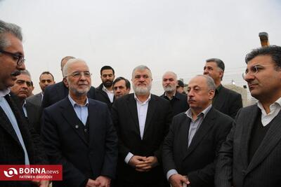  بازدید وزیر کشور از نیروگاه‌های خورشیدی و پروژه‌های عمرانی شهرستان ری