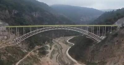  پروژه عظیم ۷۰۰ میلیارد تومانی پل زیرقوسی سد گلورد تکمیل شد/افتتاح پل ۲۸۱ متری گلورد