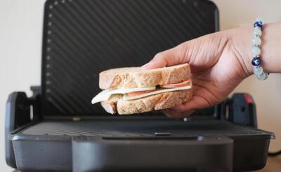  طرز استفاده از ساندویچ ساز؛ ۹ نکته ی طلایی!