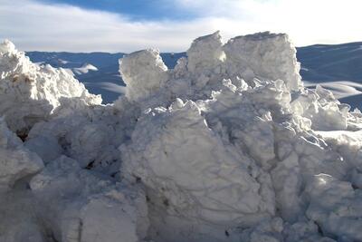  ببینید / کوهی از برف روی دوش کوهرنگ چهارمحال‌وبختیاری
