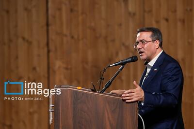  مشکل اصلی ما نه انباشت نیرو، بلکه ناترازی است/خروجی نظام اداری باید رضایت مردم باشد