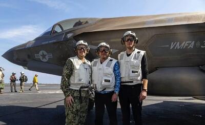  بازدید ویتکاف و کوشنر از ناو هواپیمابر لینکلن پس از مذاکرات هسته‌ای با ایران