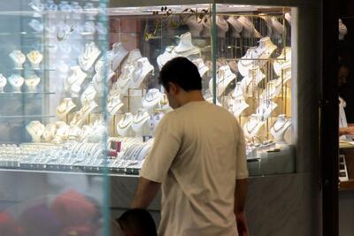  قیمت طلا، سکه، دلار و یورو امروز شنبه 18 بهمن 1404/ بازگشت طلا به کانال 18 میلیون