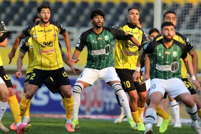  سپاهان دوباره به داوری معترض شد/ اینبار کارت قرمز