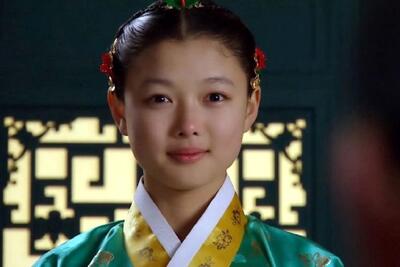  استایل خیره کننده کیم یو جونگ بازیگر نقش کودکی دونگی در فرودگاه، یک جواهر واقعی در ظاهر و مد