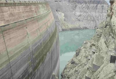  ۹۷درصد این سد خالی است؛ آمار جدید از وضعیت سدها | برداشت از ذخایر آبی ۴ سد تهران متوقف شد