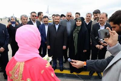  وزیر راه و شهرسازی به استان فارس سفر کرد