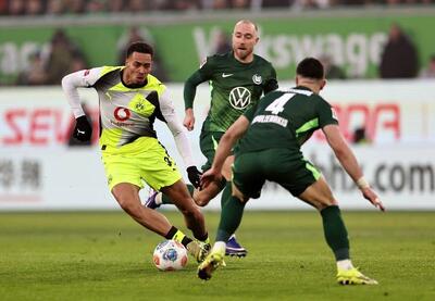  دورتموند در قلعه گرگ ها پیروز شد/ نیش زنبورها به ولفسبورگ