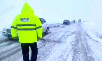  تداوم انسداد فصلی برخی محورهای کوهستانی