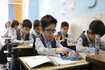  دانش آموزان تهرانی فردا (۱۸ بهمن) به مدرسه نمی‌روند؟