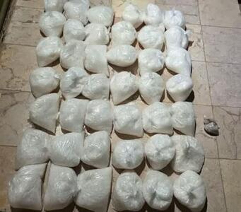  کشف ۱۳۵ کیلوگرم «شیشه» در عملیات یگان ویژه تکاوری فراجا