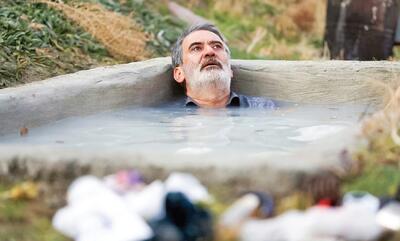  غوطه‌ور در میان پیام و درام